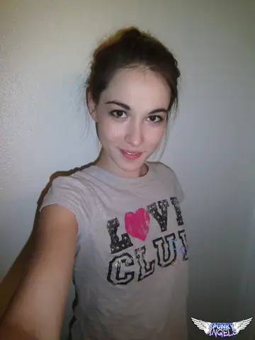 Emily Grey – Brunette Peels Off Her Shorts for a Selfie