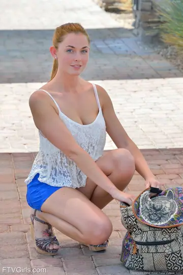 Bailey Rayne – Tall Blonde Strips Out of Her Shorts and Fingers Her Ass in Public