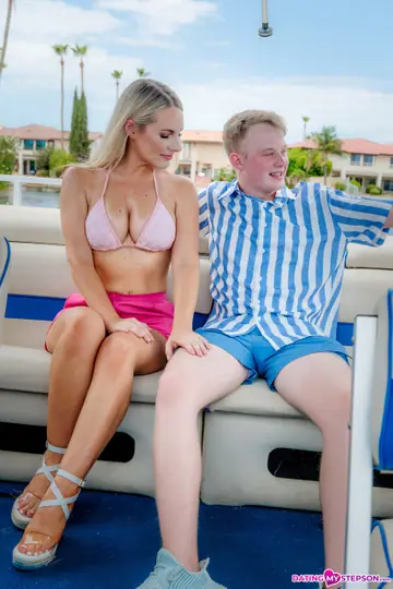 Blonde MILF Gets Her Pussy Licked Then Fucked