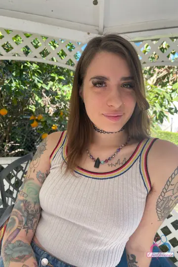 Pearl Sage – Tattooed Russian Brunette Peels Off Her Jeans to Finger Her Hairy Pussy