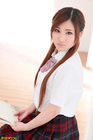 Maki Horiguchi – Petite Asian Brunette Undresses and Poses Nude
