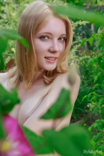 European Blonde Spreads Her Pussy Naked in the Garden