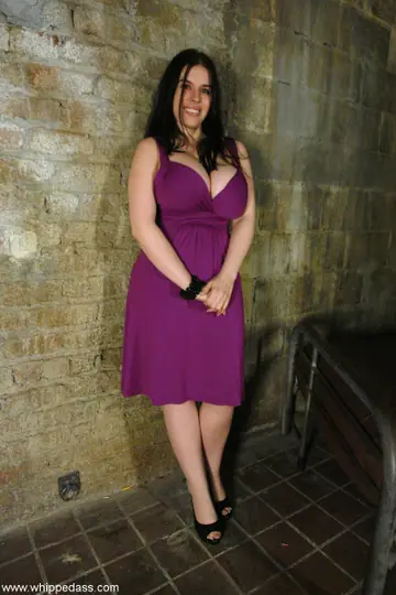 Daphne Rosen – Curvy Brunette MILF Bound and Pleasured in Lesbian BDSM