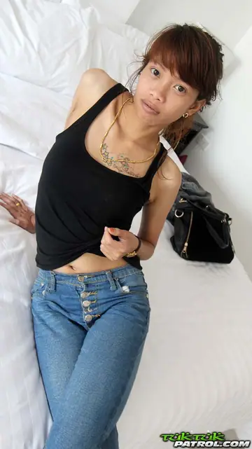 Slim Thai Filipina Takes Anal and Gets Cum in Her Pussy