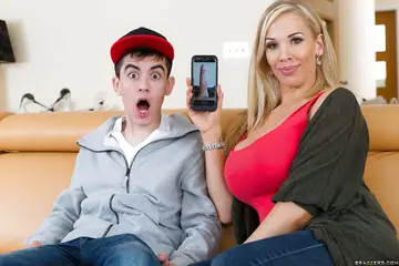 Rebecca More – Blonde European MILF Keeps Jeans On for a Threesome