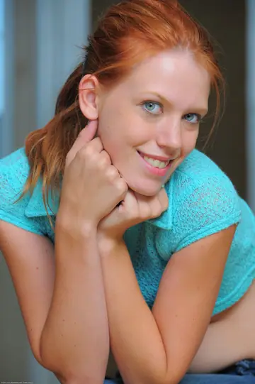 Pepper Kester – Tattooed Redhead Undresses and Fingers Her Pussy