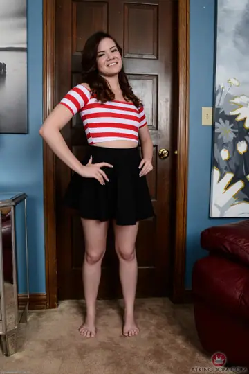 Alison Rey – Curvy Petite Brunette Undresses and Spreads Her Pussy