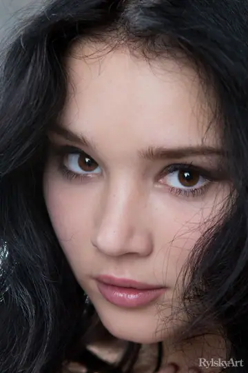 Malena Fendi – Asian Brunette Admires Her Face in the Mirror While Spreading