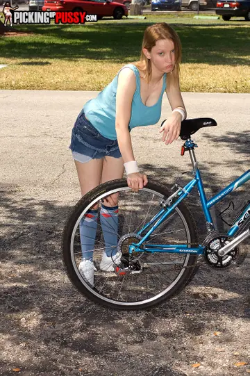 Missy Mae – Blonde With Big Natural Tits Sucks and Rides to Cumshot
