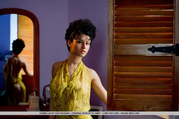 Pammie Lee – Busty Brunette in High Heels Spreads Her Hairy Pussy