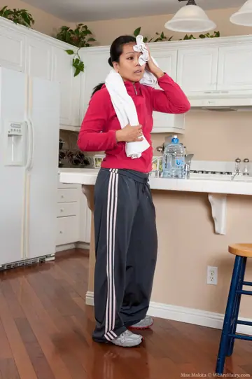 Max Mikita – Asian MILF in Lingerie Spreads Her Hairy Bush in the Kitchen