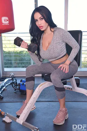 Victoria June – Busty Latina Changes into Lingerie and Fucks in the Gym