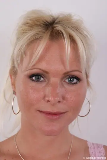 Kathy Anderson – European Blonde MILF Spreads Her Hairy Pussy