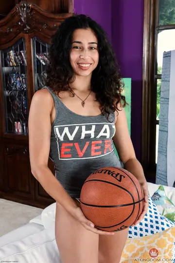 Nataly Lopez – Curly Latina Opens Her Trimmed Pussy on Her Knees