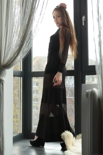 Valery Leche – Ukrainian Redhead Flaunts Her Slim Tanned Body and Small Tits