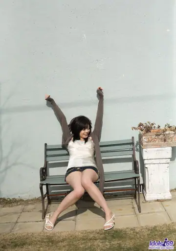 China Yuki – Asian Redhead Strips Out of Her Skirt Outdoors