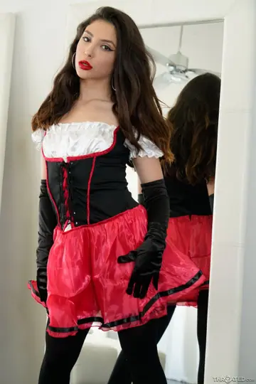 Jane Wilde – Tattooed Petite Brunette Gives a POV Blowjob in Costume