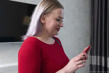 Vikki Fox – Thick Blonde MILF Strips Off Her Red Dress and Spreads Her Hairy Pussy