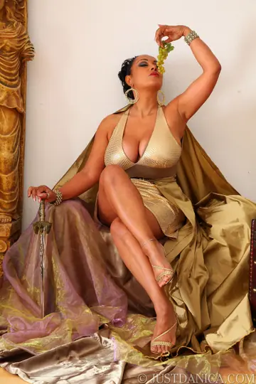 Danica Collins – British MILF Shows Off Her Big Natural Tits in Lingerie