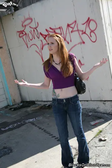 Scarlett Oreilly – Tattooed Redhead Takes Interracial Gangbang