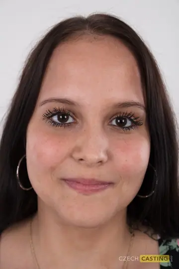 Jennifer Mendez – Czech BBW Brunette Stands Nude and Shows Her Body