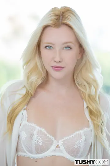 Samantha Rone – Blonde in Lingerie and Stockings Takes Anal and a Facial