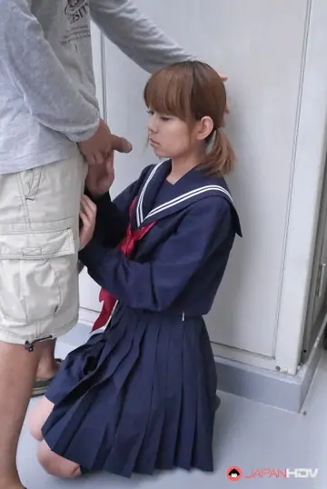 Fu Sazanami – Short-Haired Japanese Woman Gives a Blowjob and Takes Cum on Clothes