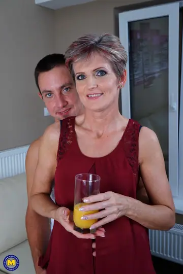 Mature European with Short Hair Takes Anal and a Cumshot