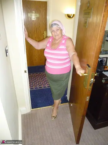 British BBW with Big Tits Strips Nude in the Living Room