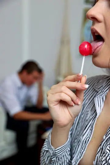 Anie Darling – Petite Czech Brunette Gives a Footjob and Blowjob