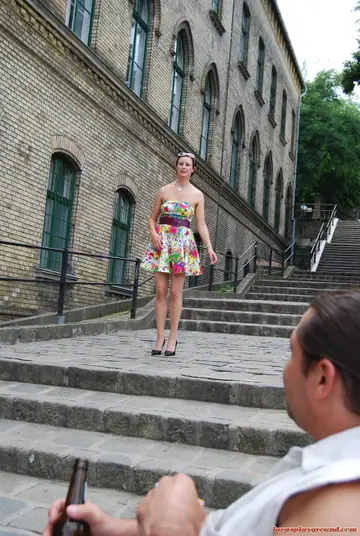 Lara Latex – Busty Short-Haired MILF in Stockings Gives a Footjob Outdoors