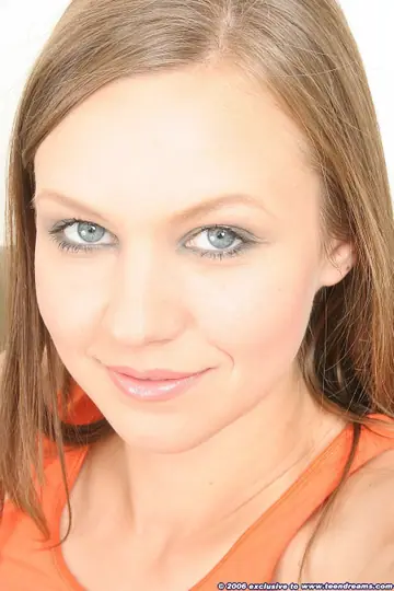 Amateur in Panties Takes Selfies Spreading Her Pussy