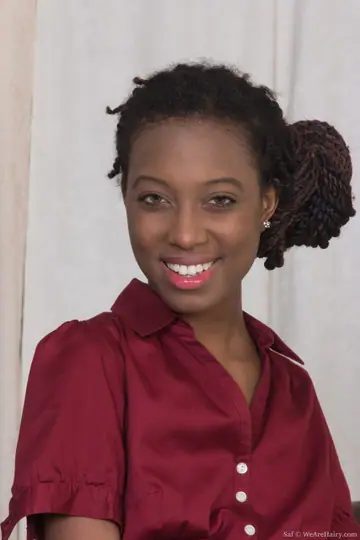 Slim Ebony Woman Spreads Her Hairy Pussy in the Office