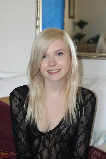 Jocelyn Sweets – Skinny Blonde Strips Off Her Crotchless Pantyhose and Spreads