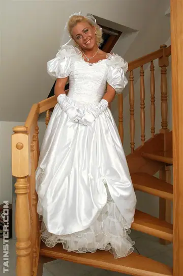 Lucy Anne Brooks – Blonde MILF in Wedding Dress Sucks Cocks and Takes a Facial