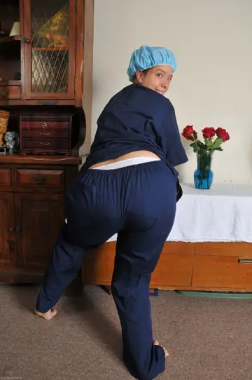 Thick Short-Haired Amateur Spreads Her Hairy Pussy in Uniform