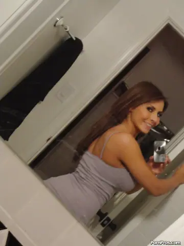 Madison Ivy – Thick European Brunette Poses in Jeans for Mirror Selfies
