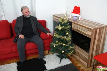 Kate Gold – Czech Brunette Rides an Older Man and Takes Cum on Hairy Bush for Xmas