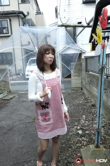 Juri Kitahara – Japanese Babe with Short Hair Masturbates in the Bedroom