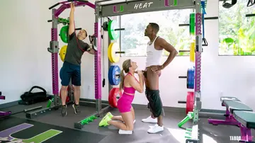 Cory Chase – British Blonde MILF in Shorts Takes Anal and Swallows