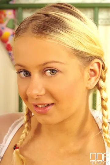 Katerina Konec – European Blonde with Big Tits Toys Her Trimmed Pussy