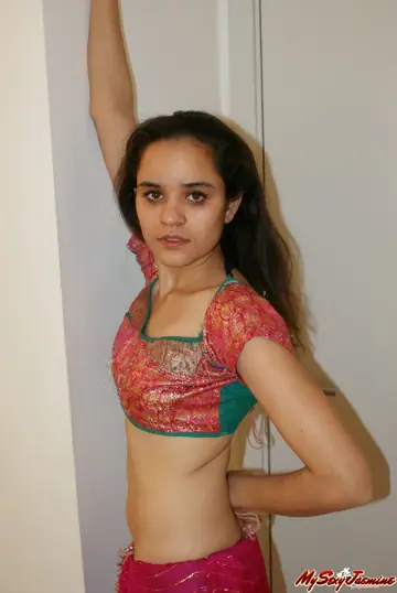 Jasmine Mathur – Indian Brunette Strips Out of Her Skirt and Spreads