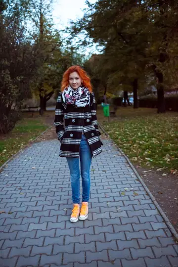 Petite Redhead Strips Out of Her Jeans and Spreads