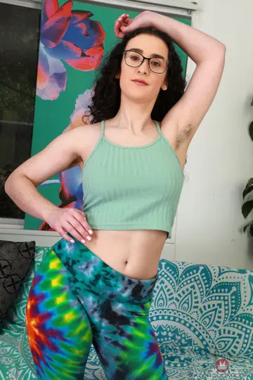 Lyra Lockhart – Busty Pale Brunette in Glasses Spreads Her Hairy Pussy
