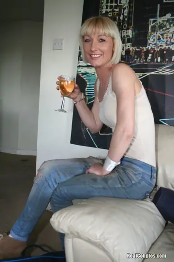 Slim Blonde MILF in Jeans Kisses Partner Before Sex