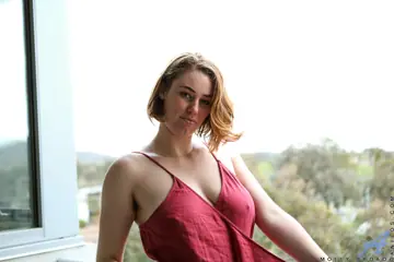 Molly Broad – Busty Redhead MILF Rides a Dildo in Lingerie