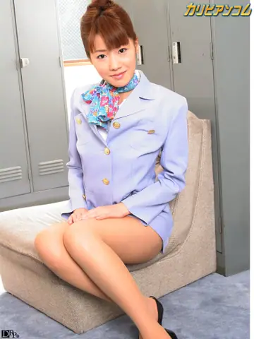 Petite Japanese PAWG in Pantyhose Blows for a Cumshot