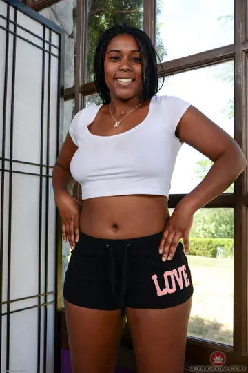 Janelle Taylor – Ebony Brunette with Big Ass Spreads Her Pussy Wide
