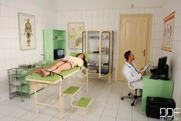 Samantha Bentley – British Brunette in Doctor Uniform Gives a Deepthroat Blowjob in Bondage
