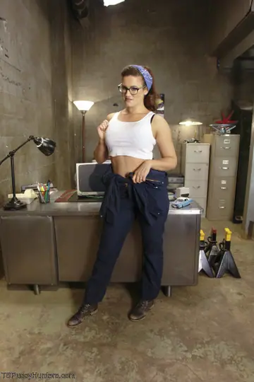 Penny Barber – Blonde in Glasses Fucks Busty Brunette Trans Woman